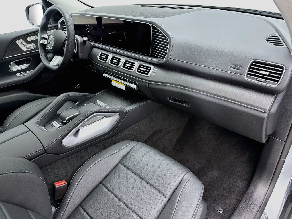 Certified Used 2026 Cirrus Silver Metallic Mercedes-Benz GLS 450 image 16
