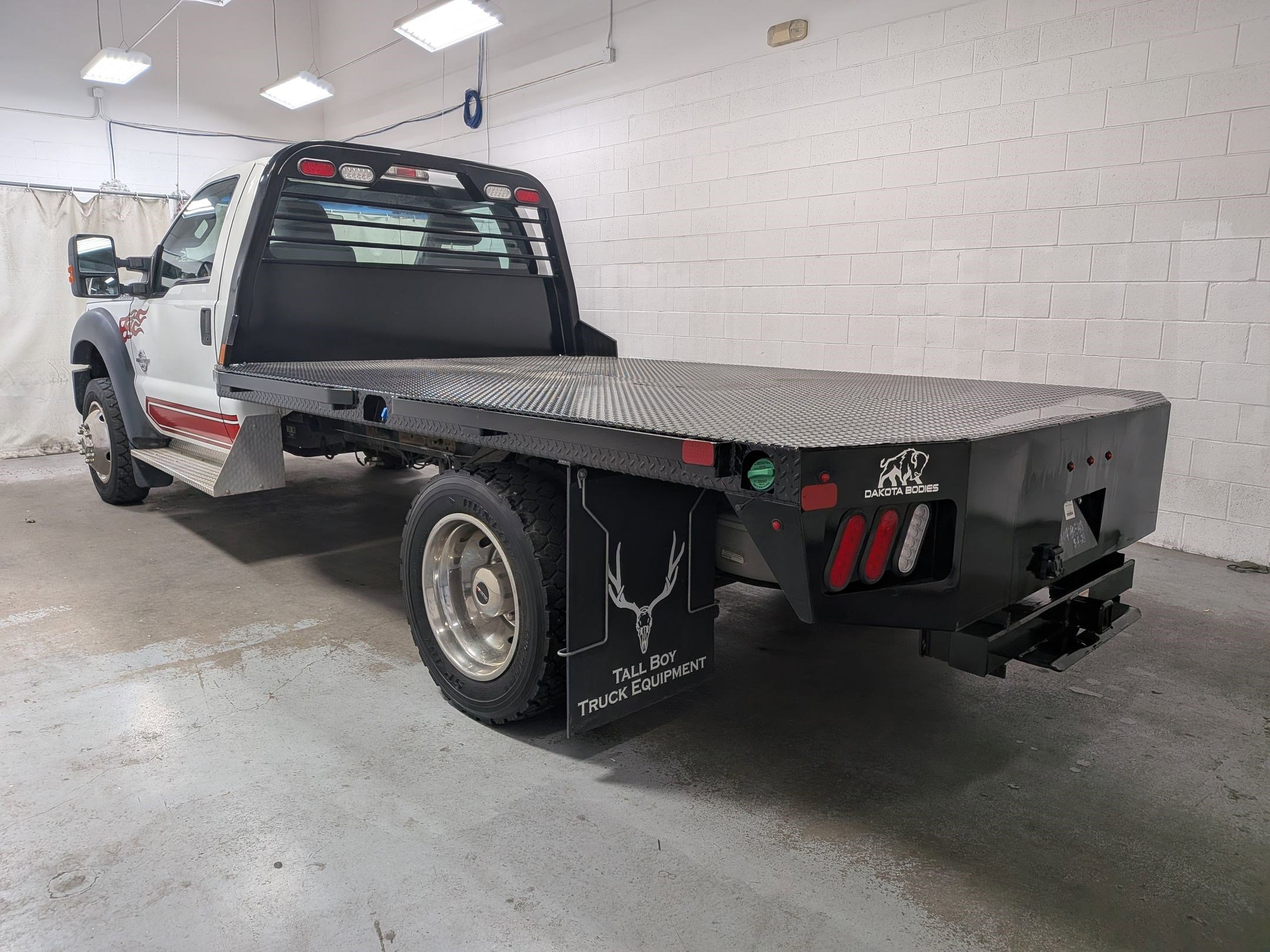 Used 2011 Oxford White Ford XLT image 7