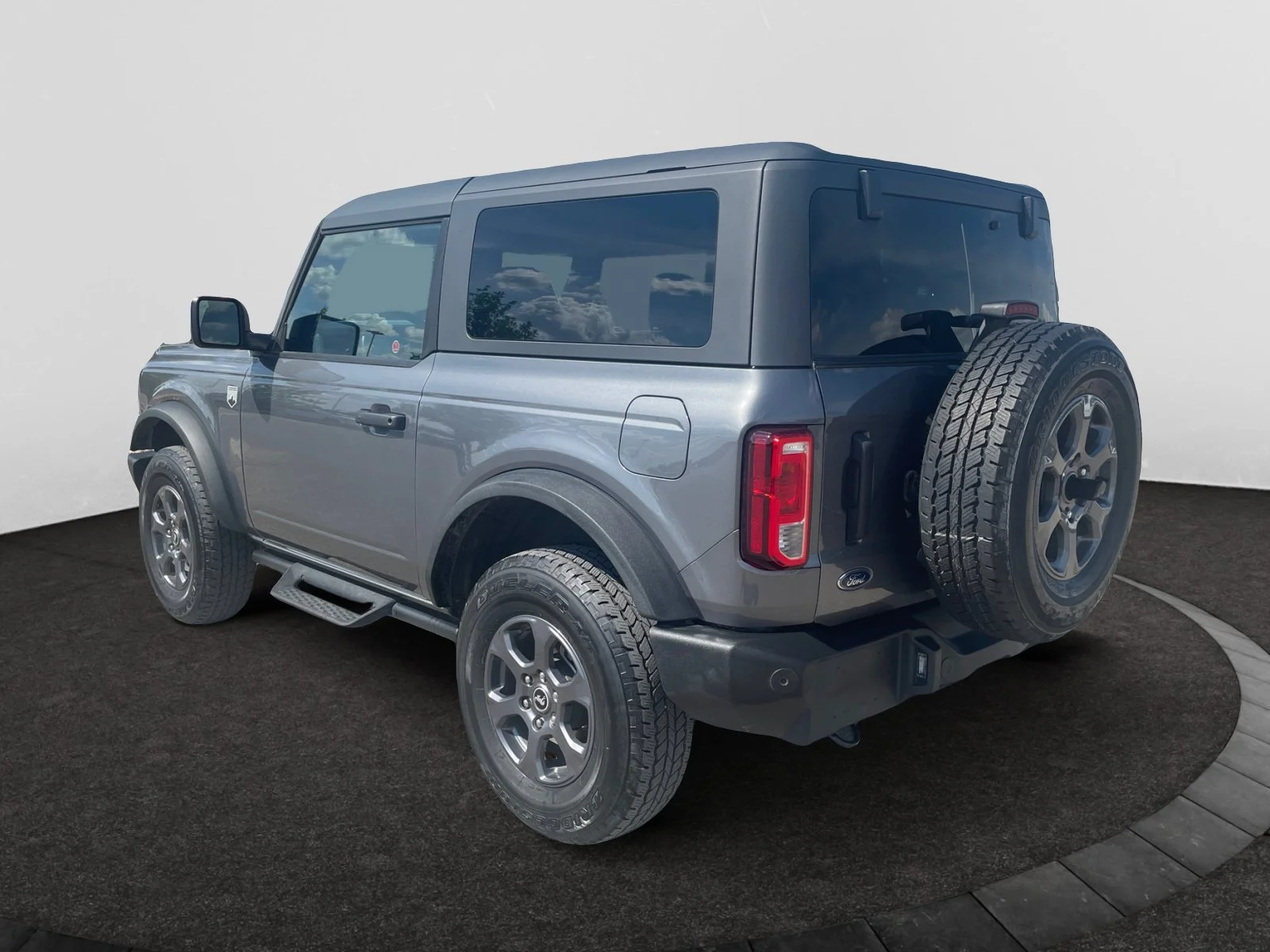 Used 2024 GRAY Ford BIG BEND image 3