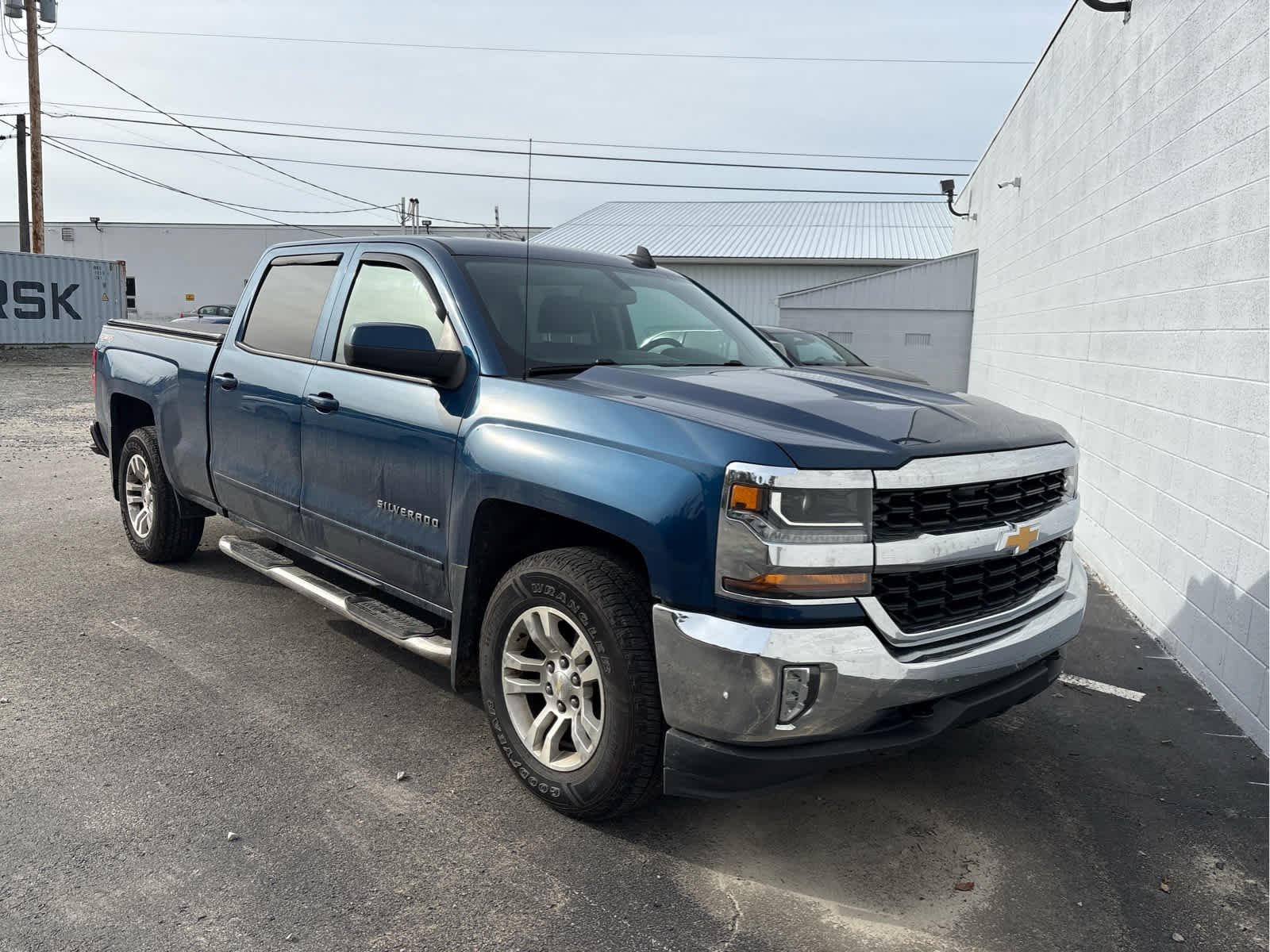 Used 2017 Deep Ocean Blue Metallic Chevrolet LT image 2