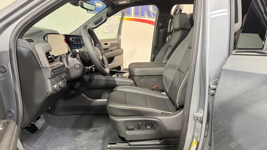 New 2026 Sterling Gray Metallic Chevrolet Premier image 8