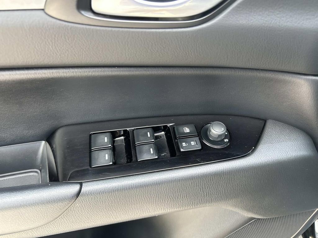Used 2025 Jet Black Mica Mazda 2.5 S Select Package image 25