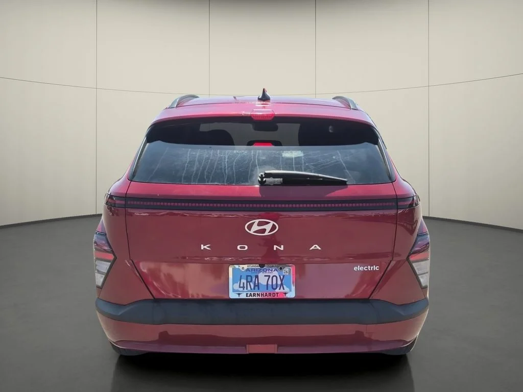 Used 2025 Red Hyundai SEL image 6