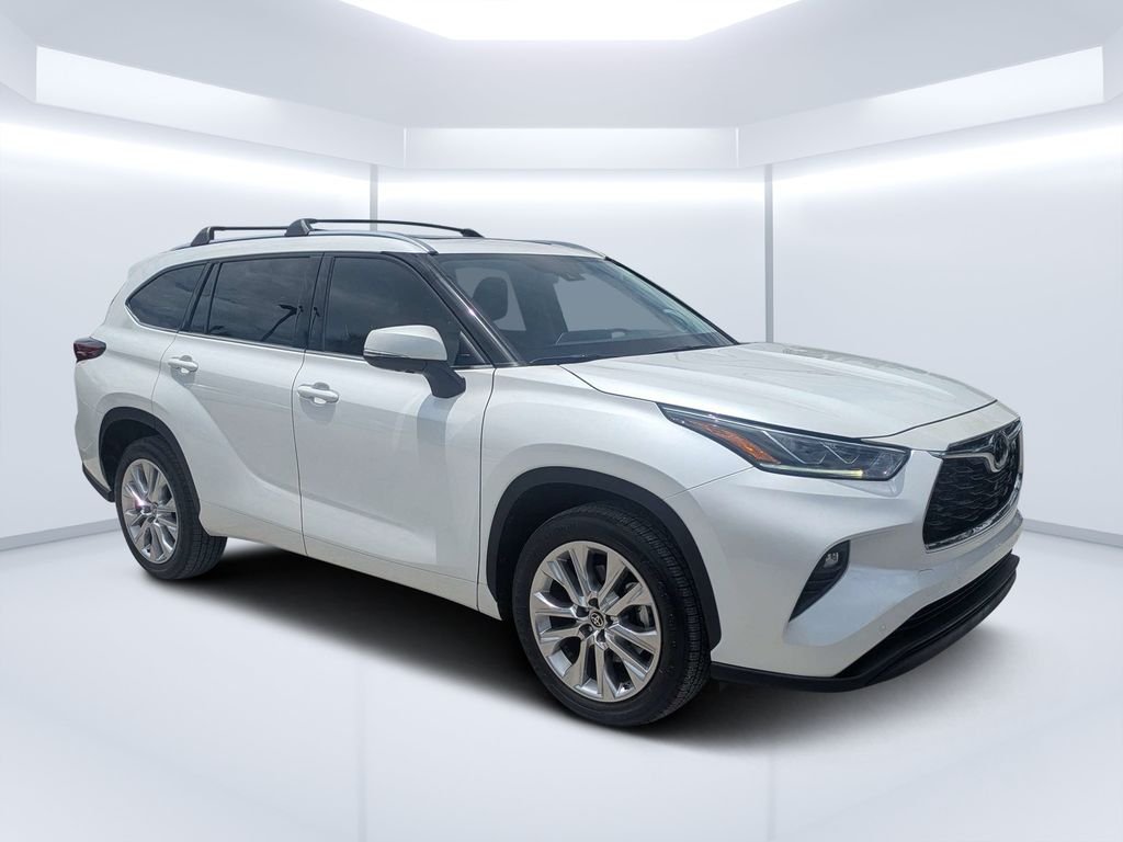 Used 2022 Beige Toyota Limited image 1