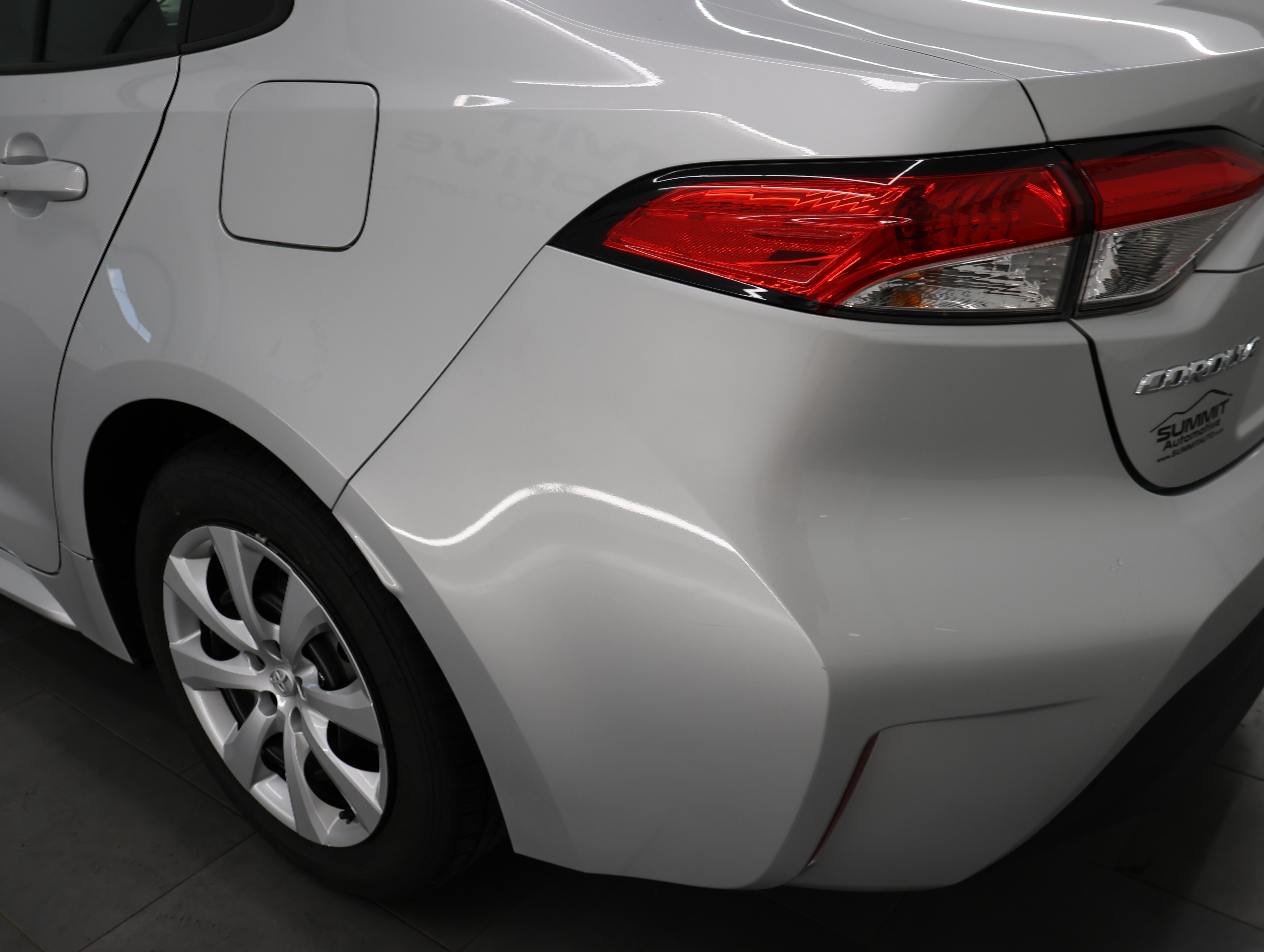 Used 2024 Classic Silver Metallic Toyota LE: LE-FOUR DOOR-FWD-ADAPTIVE CRUISE-BACKUP CAM-NEW TIRES image 27