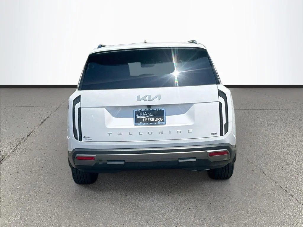 New 2027 Glacial White Pearl Kia S image 6