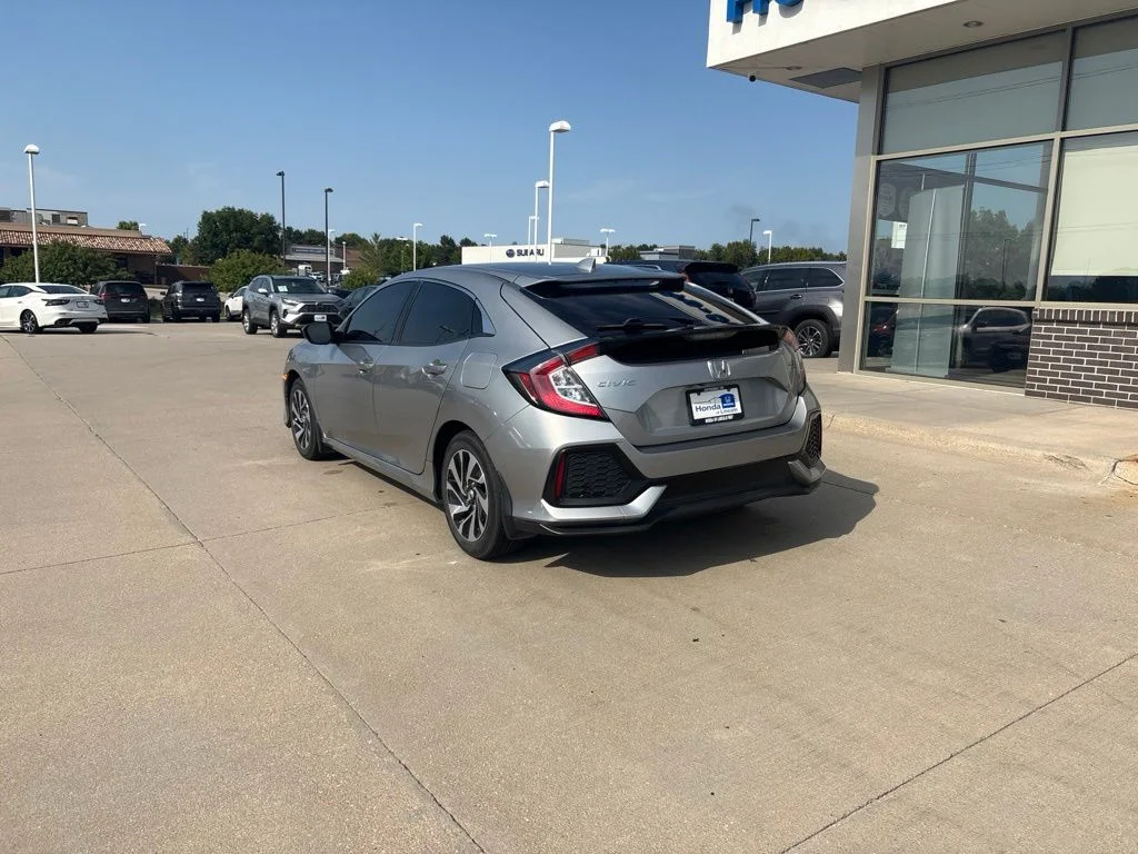 Used 2018 Silver Honda LX image 7