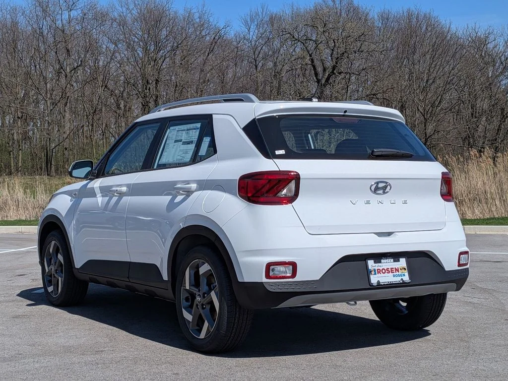 New 2026 White Hyundai SEL image 5