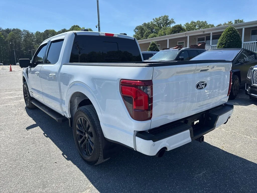 Used 2024 White Ford XLT image 5