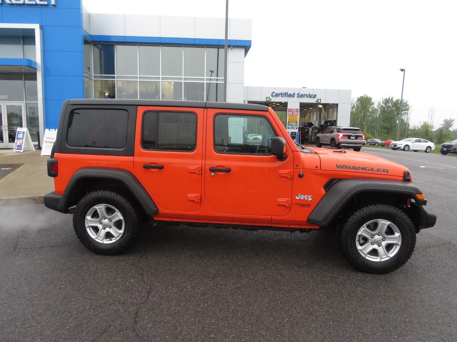 Used 2020 Punkn Metallic Clearcoat Jeep Sport S image 6