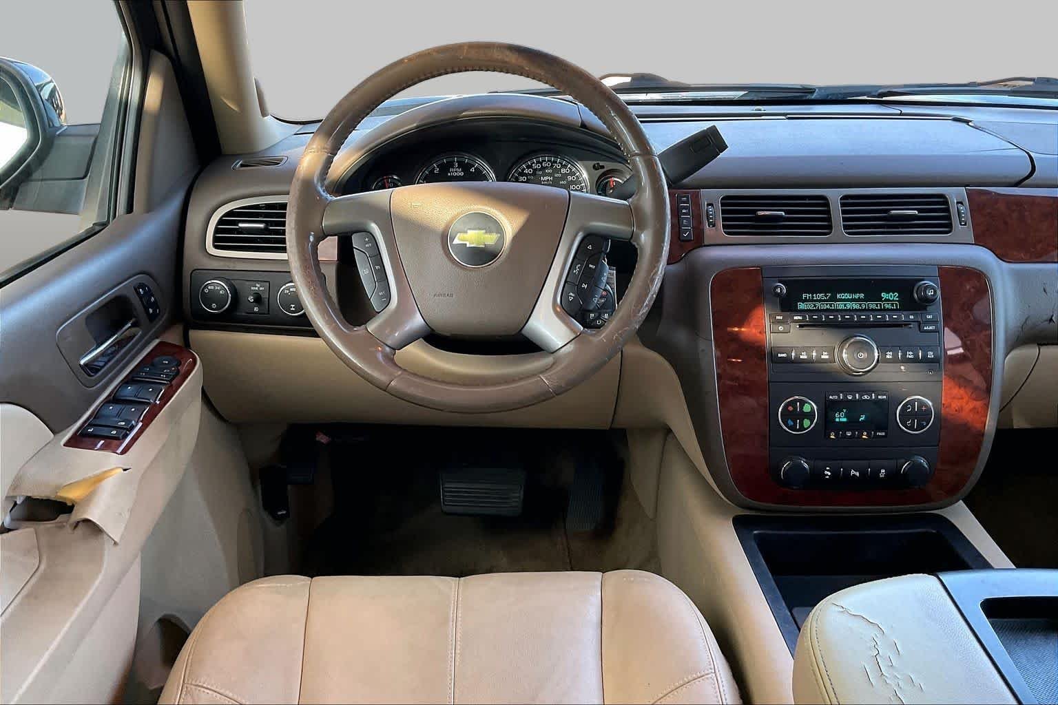 Used 2013 Black Chevrolet LT image 7