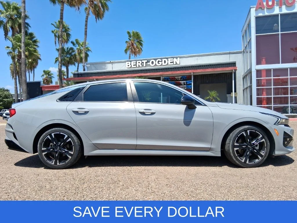 Used 2024 Gray Kia GT-Line image 3