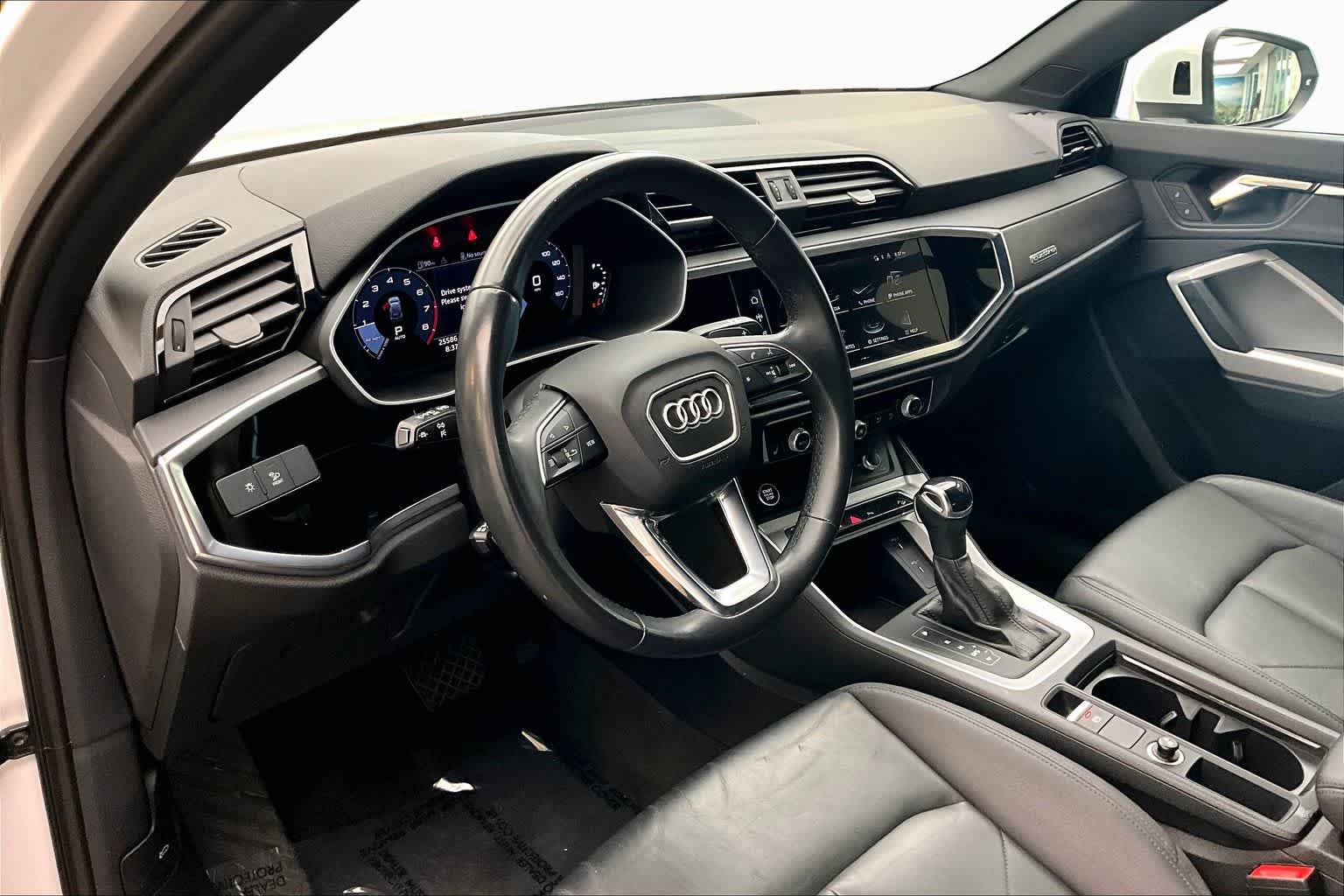Used 2023 Ibis White Audi S line Premium image 17