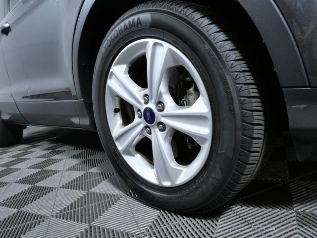 Used 2016 Gray Ford SE image 2
