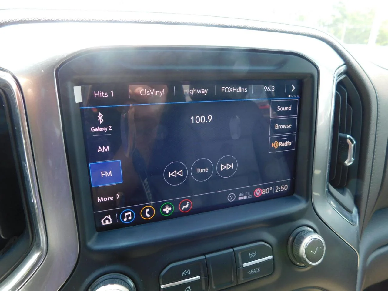 Used 2020 Silver Chevrolet 4WD CREW CAB 147 in LT image 42