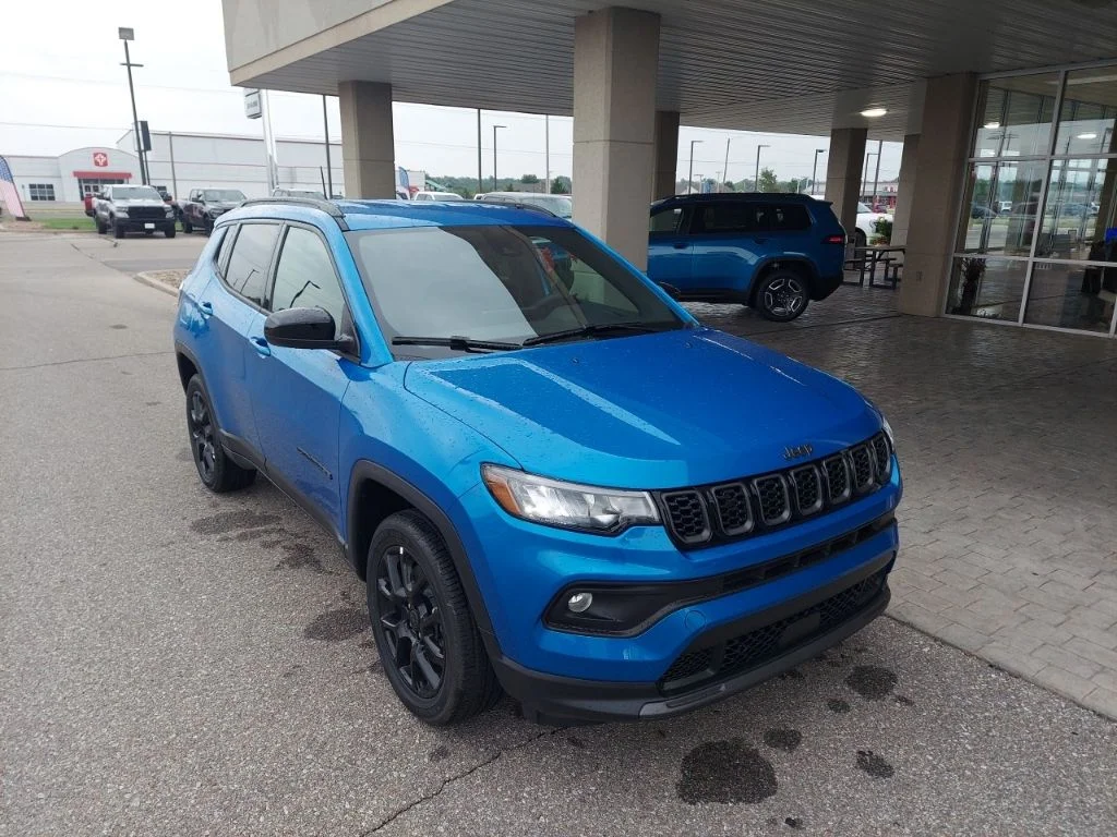 New 2026 Hydro Blue Pearlcoat Jeep Latitude image 1