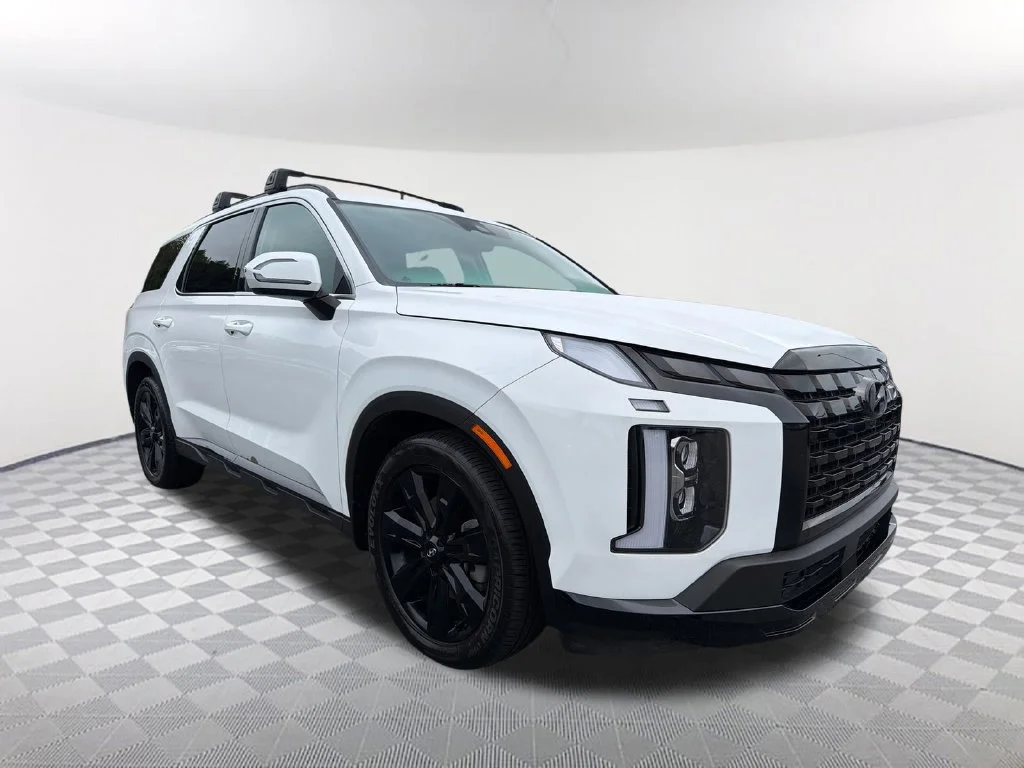 Used 2024 White Hyundai XRT image 3