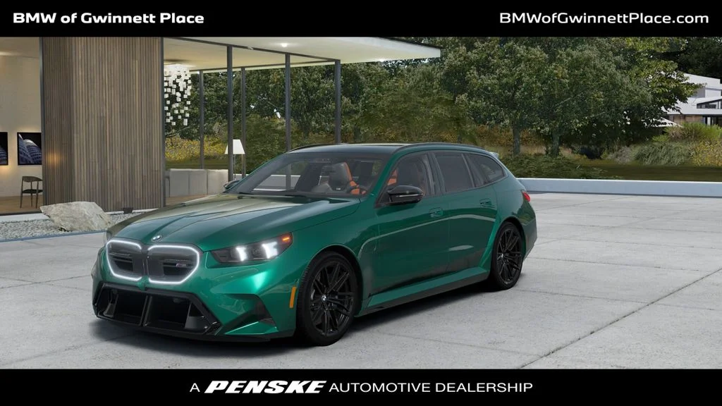 2027 BMW M5 M5 Touring's photo