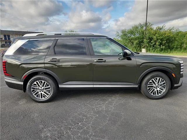 New 2026 Titan Charcoal Pearl Hyundai SEL Premium image 5