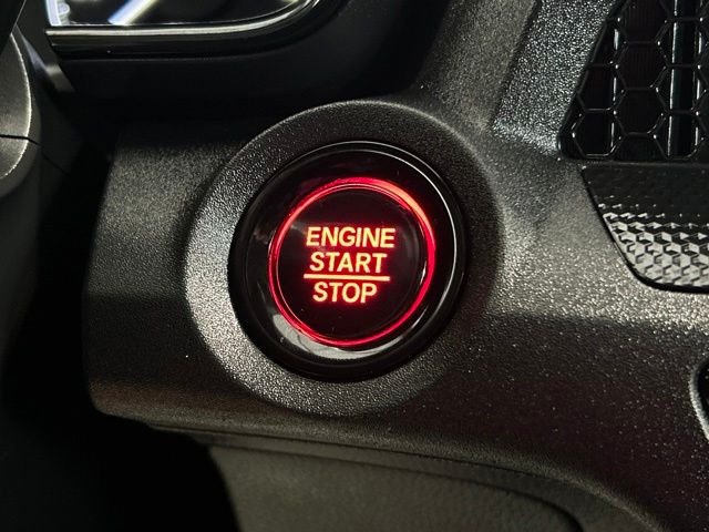 2025 Honda CR-V LX - Photo 29