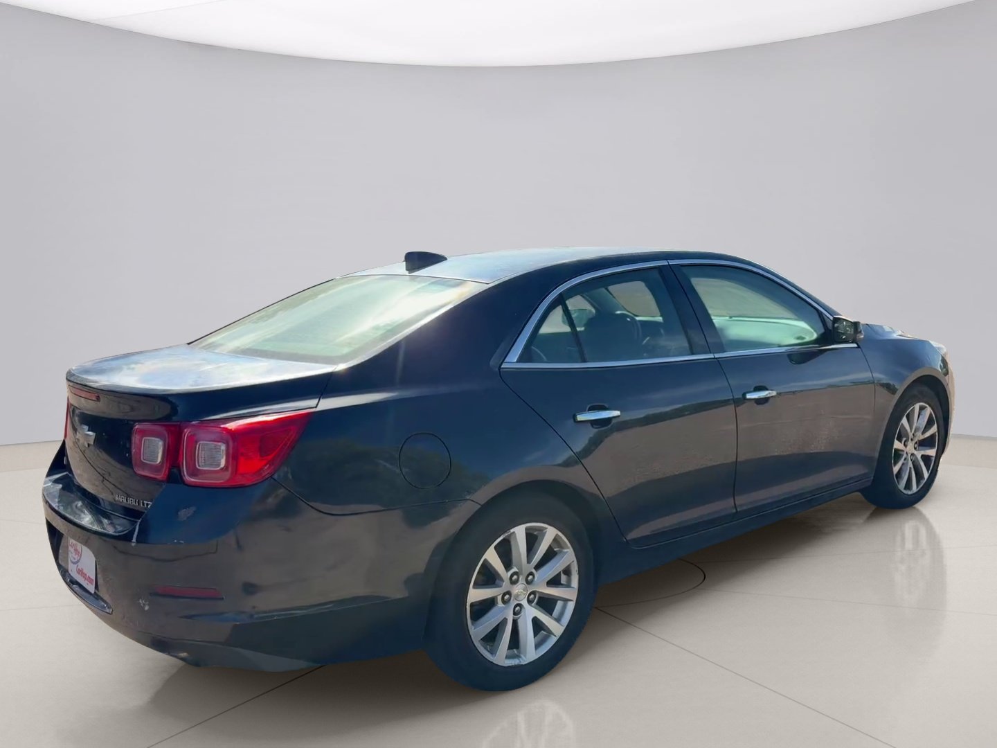 Used 2016 Blue Chevrolet LTZ image 5