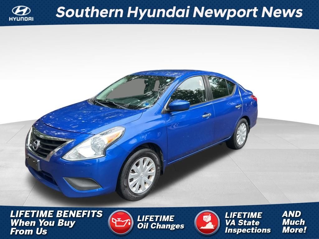 2016 Nissan Versa 1.6 SV CVT's photo