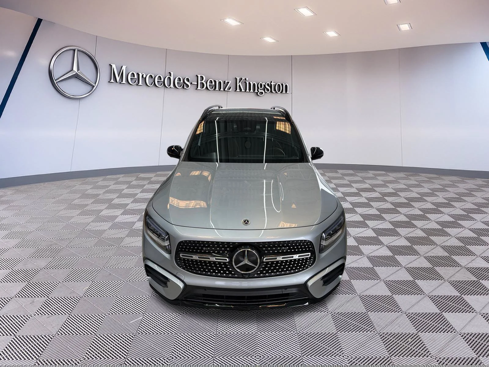 Used 2026 Silver Mercedes-Benz GLB 250 image 11
