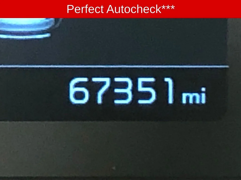 Used 2022 Black Kia EX image 7