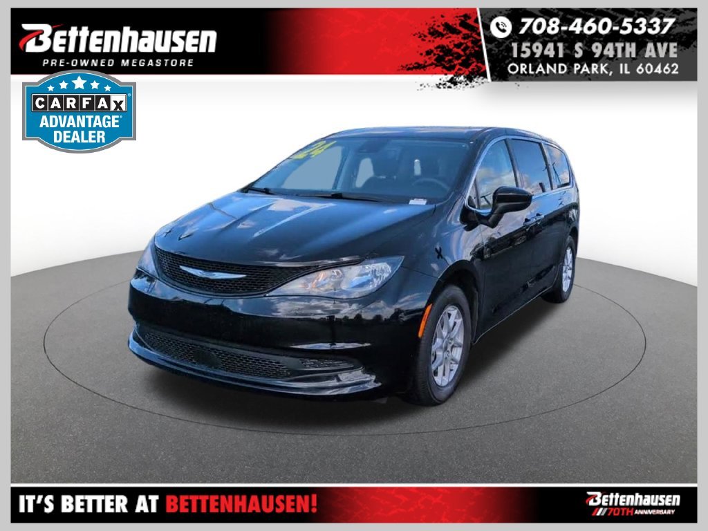 2024 Chrysler Voyager LX