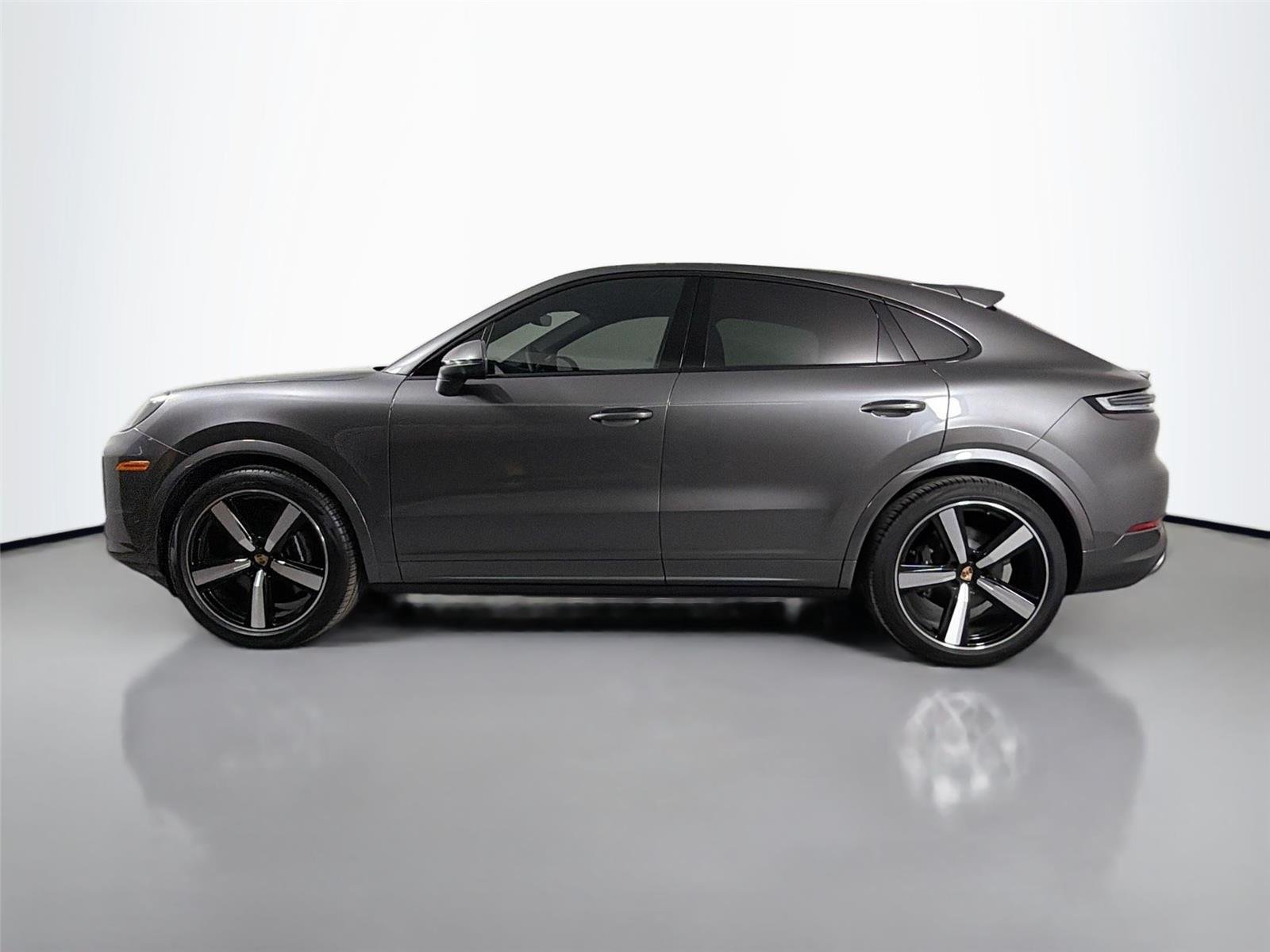 New 2025 Quartzite Grey Metallic Porsche Coupe image 2