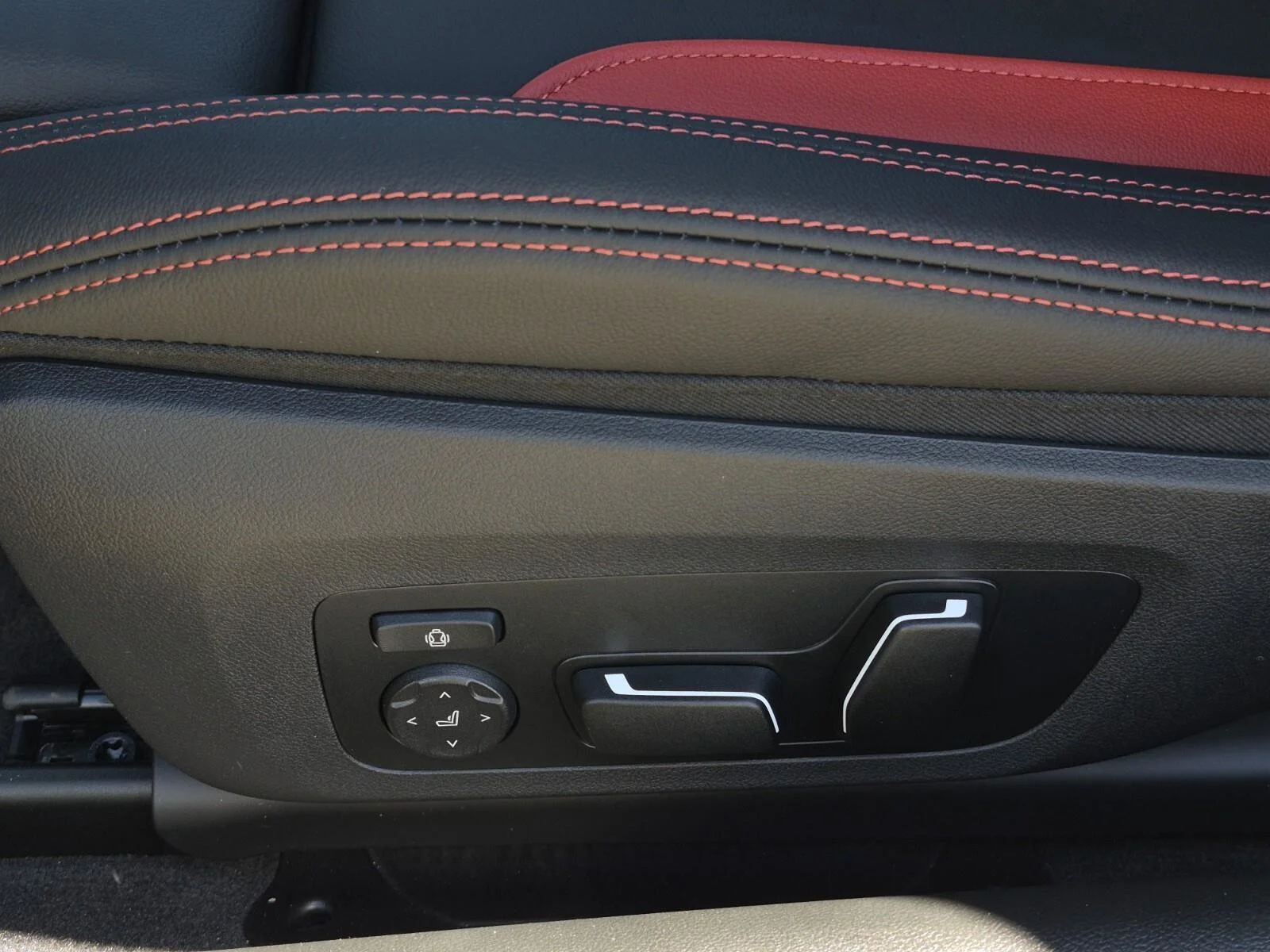 New 2026 Black Sapphire Metallic BMW 430i xDrive image 17