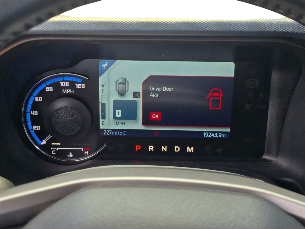 Used 2023 Gray Ford Outer Banks image 21