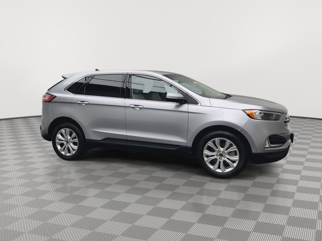 Used 2023 Iconic Silver Metallic Ford Titanium image 40