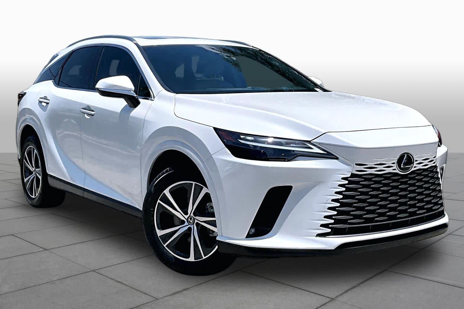 Used 2024 Eminent White Pearl Lexus Premium image 3