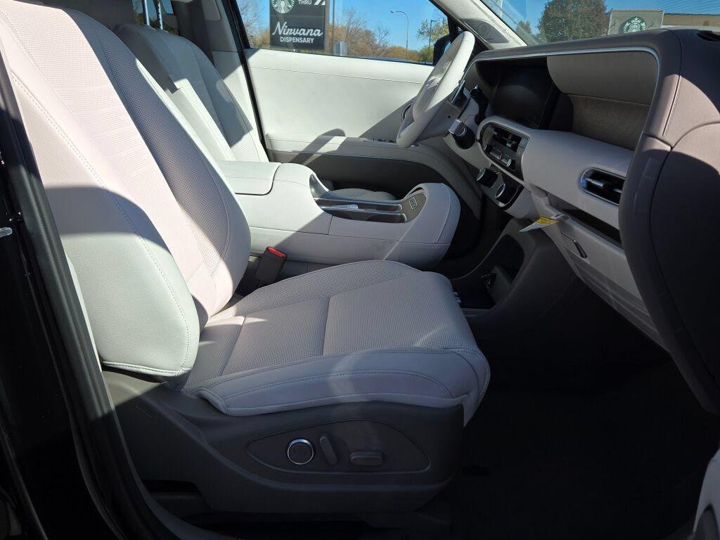 New 2026 Black Hyundai Limited AWD image 7