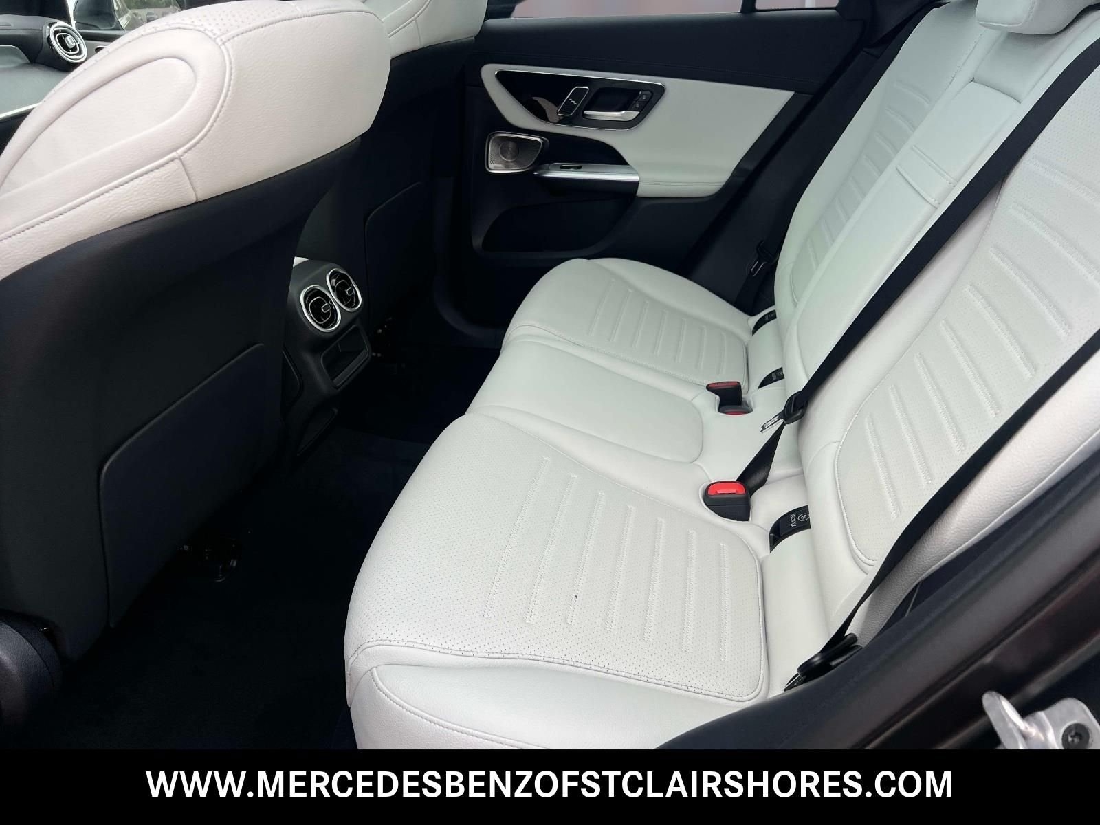 New 2026 MANUFAKTUR exclusive graphite grey magno Mercedes-Benz GLC 300 image 12
