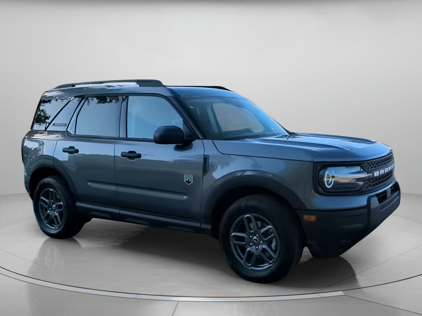 New 2026 Carbonized Gray Metallic Ford Big Bend® image 33