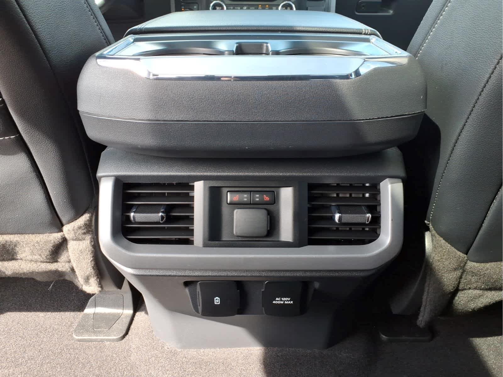 Used 2023 Iconic Silver Ford LARIAT image 30
