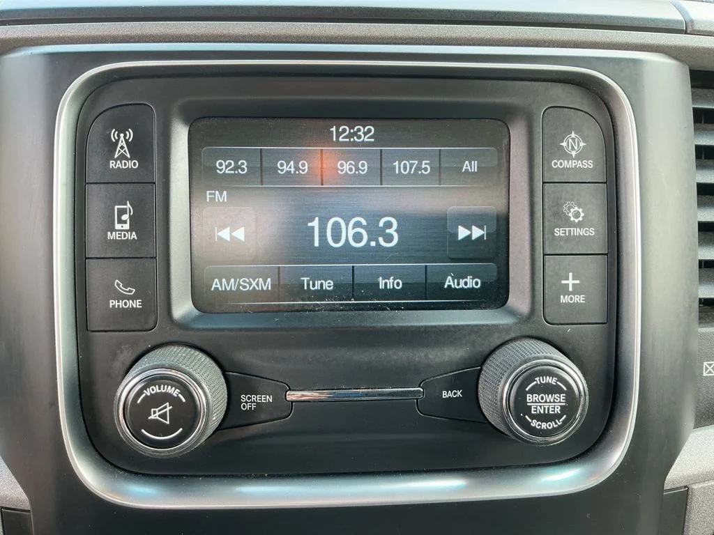 Used 2015 White Ram Tradesman image 14