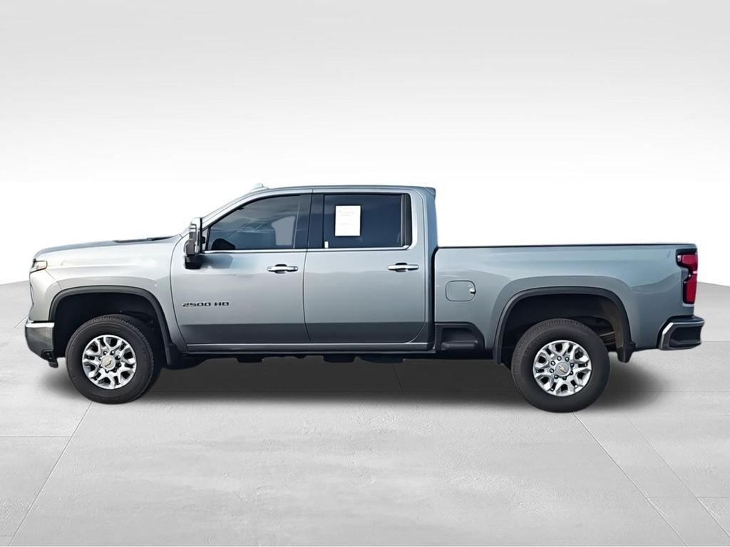 Used 2024 Gray Chevrolet LTZ image 6