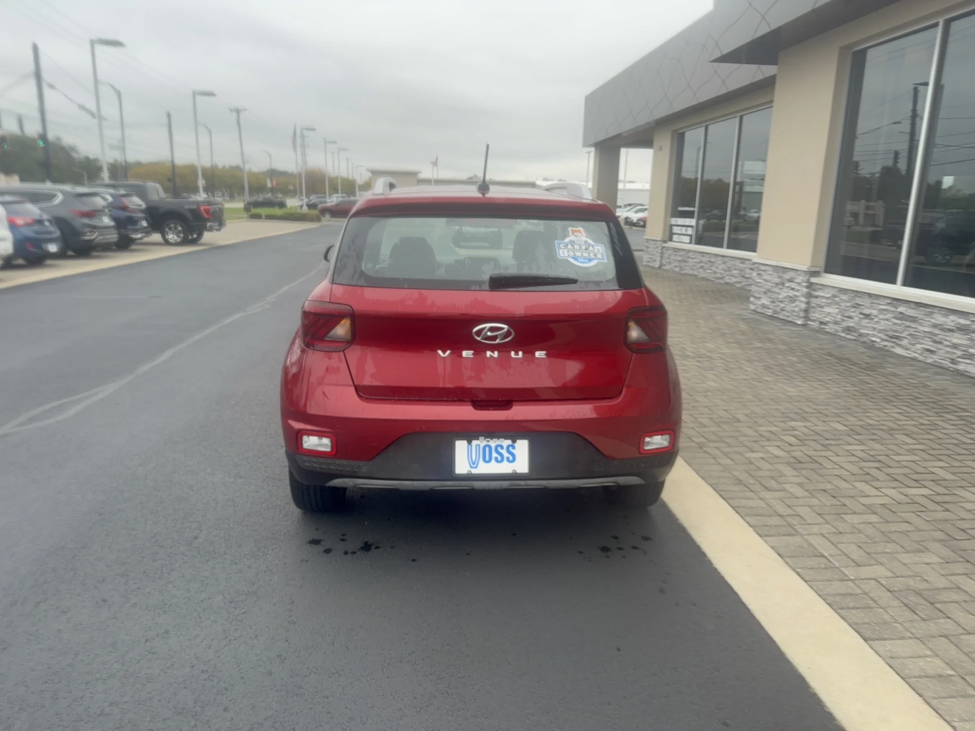 Used 2024 Ultimate Red Hyundai Limited image 5
