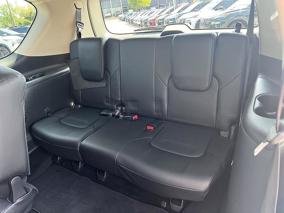 Used 2022 Aspen White TriCoat Pearl Nissan SL image 30