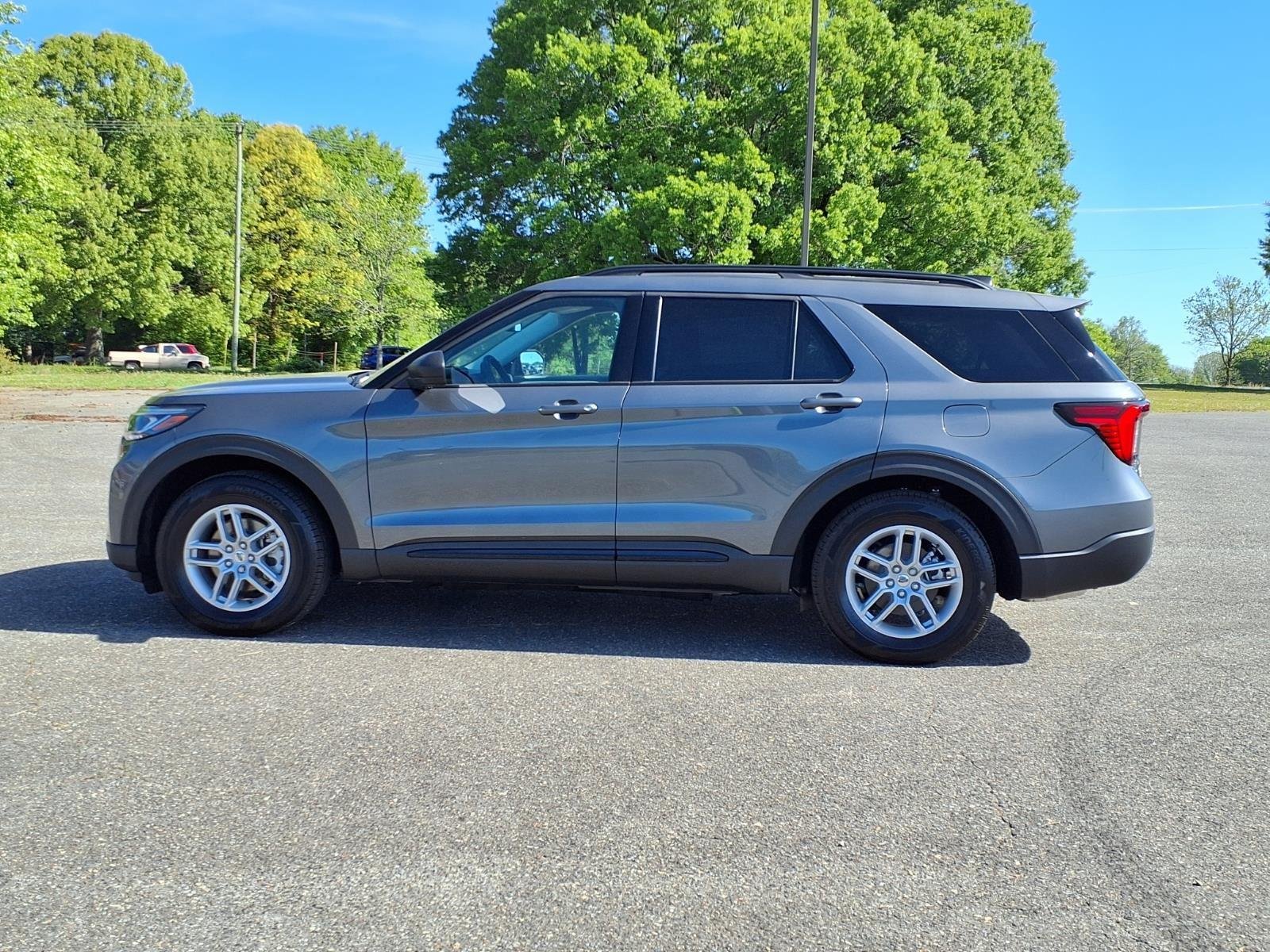 New 2026 Carbonized Gray Metallic Ford Active image 3
