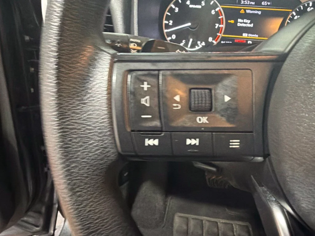 Used 2023 Gun Metallic Nissan S image 31