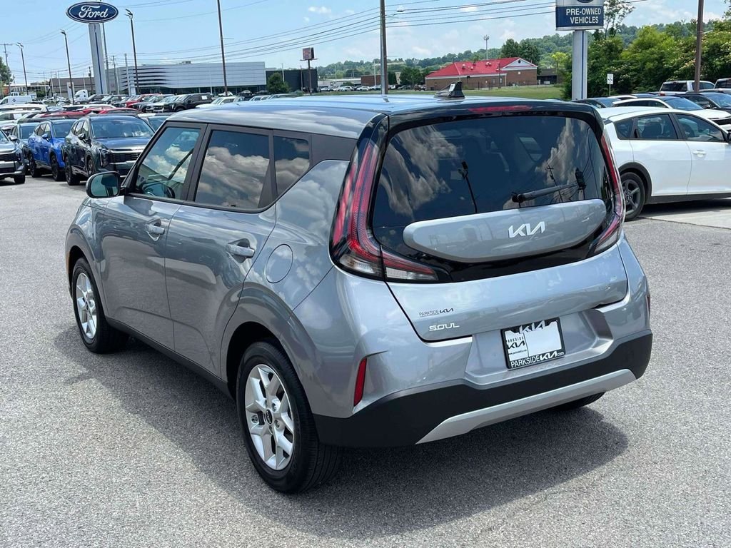 Used 2025 Gray Kia LX image 27