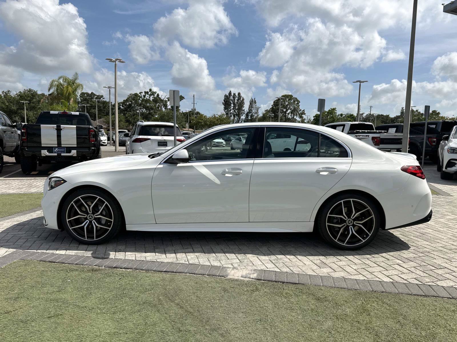 New 2026 Polar White Mercedes-Benz C 300 Sedan image 3