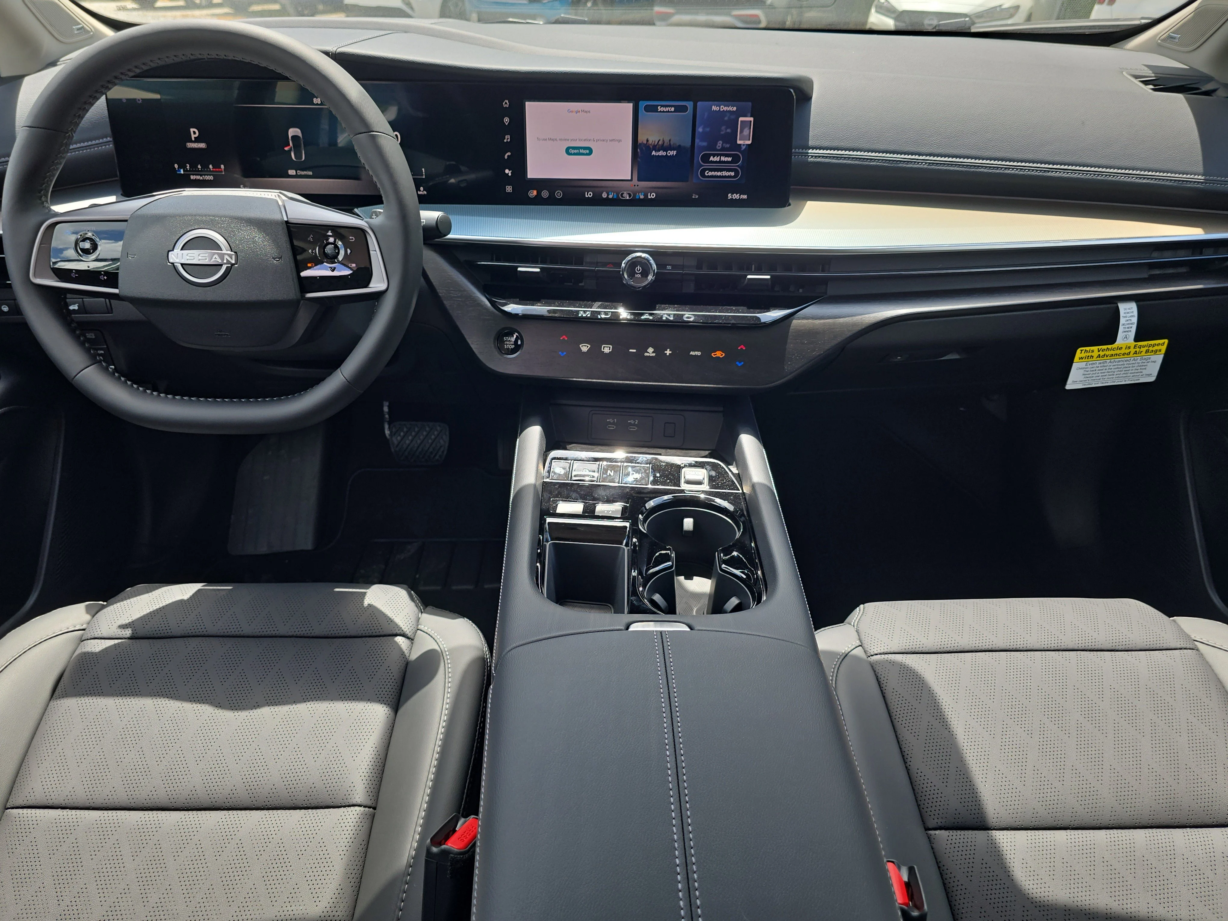 New 2026 Everest White Pearl TriCoat / Super Black Two-tone Nissan Platinum image 13
