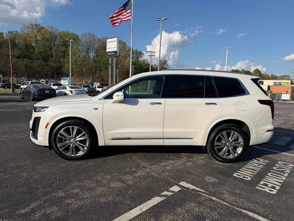 Used 2024 Crystal White Tricoat Cadillac Premium Luxury image 4