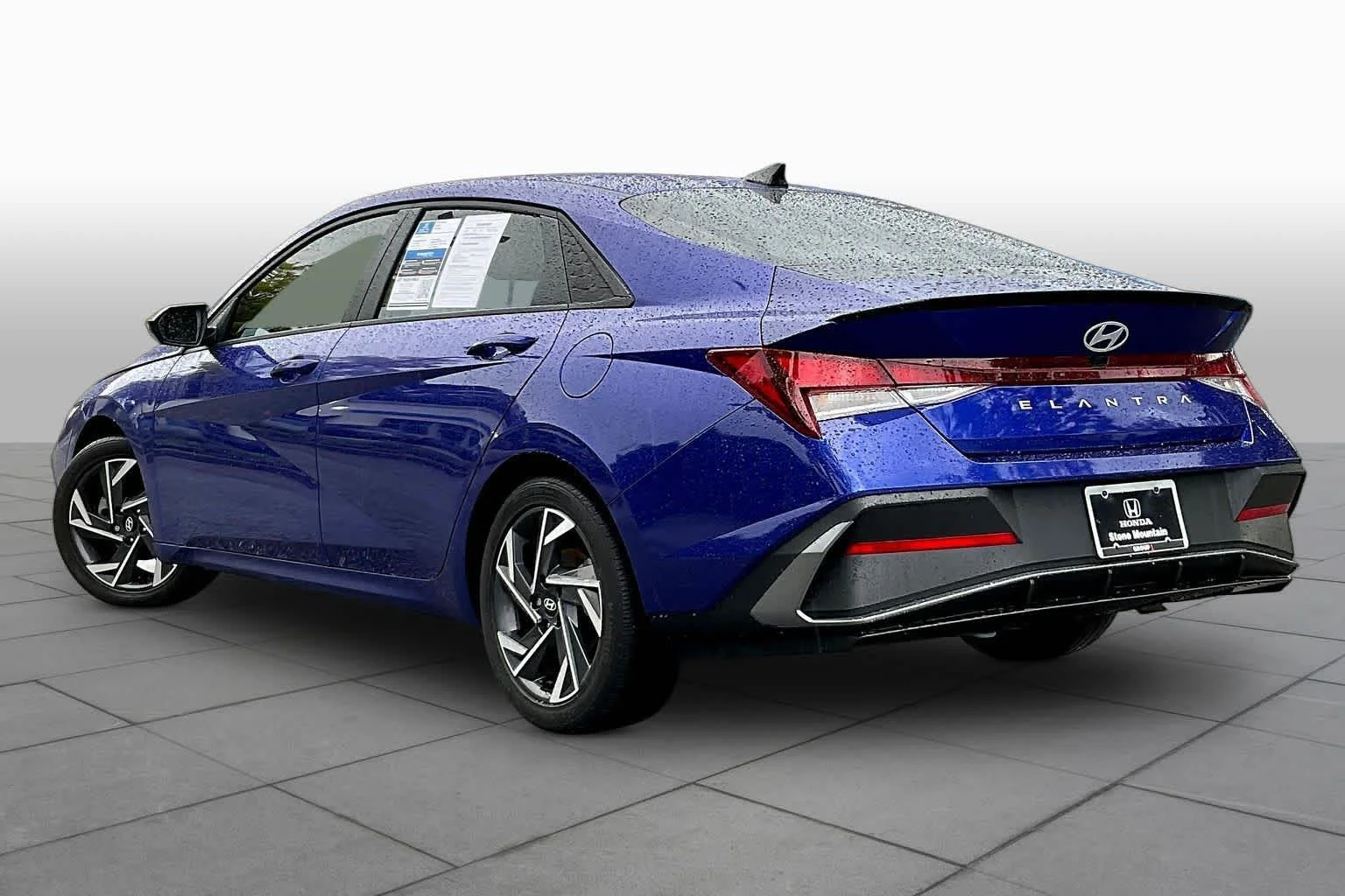 Used 2025 Intense Blue Hyundai SEL Sport image 12