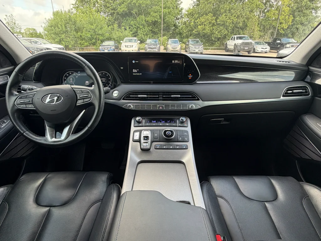 Used 2021 Becketts Black Hyundai Limited image 11